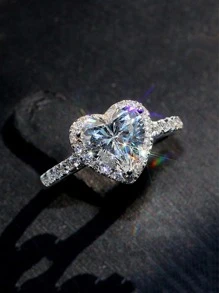 1入組時尚水鑽和方晶鋯石心形戒指帶閃閃發光鑽石適用於女士日期 - 銀色 - 查看 1