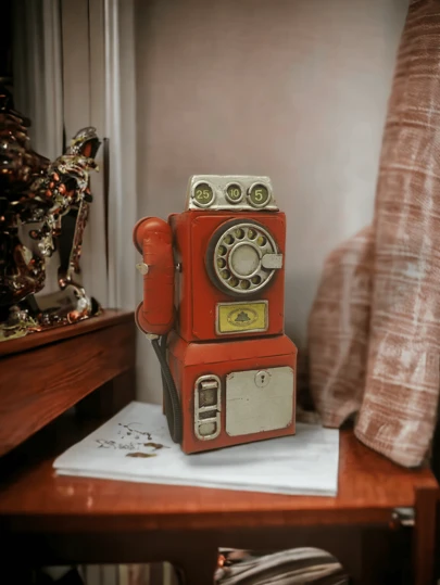 Enfeite de Ferro de cabine telefônica