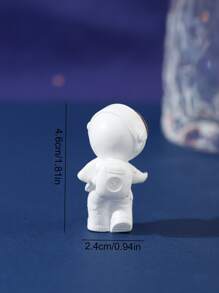 可爱的宇航员形状桌面装饰，适合家庭的最佳礼物