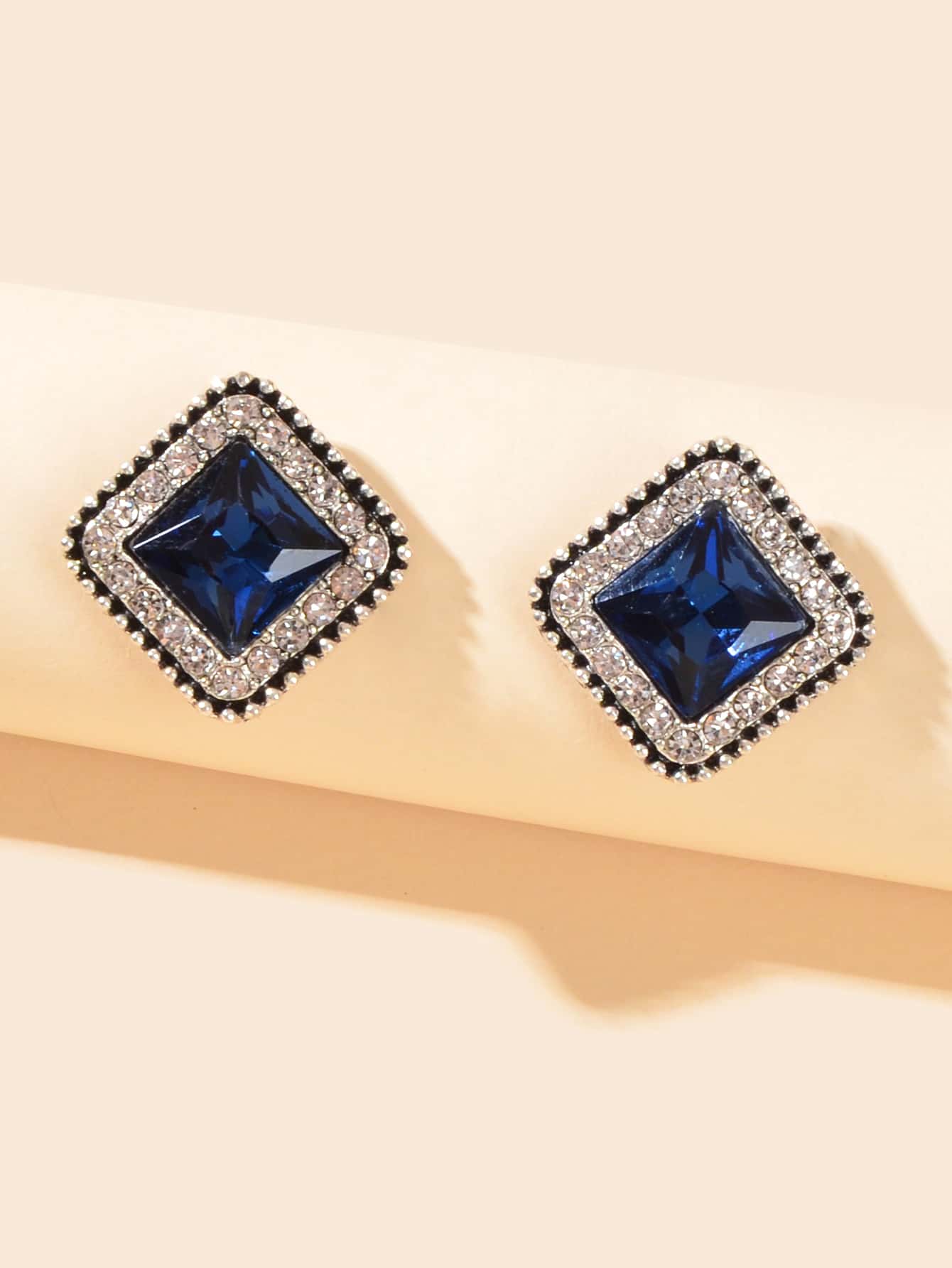 2pcs Fashionable Square Blue Rhinestone Stud Earrings For Women In Business Or Leisure