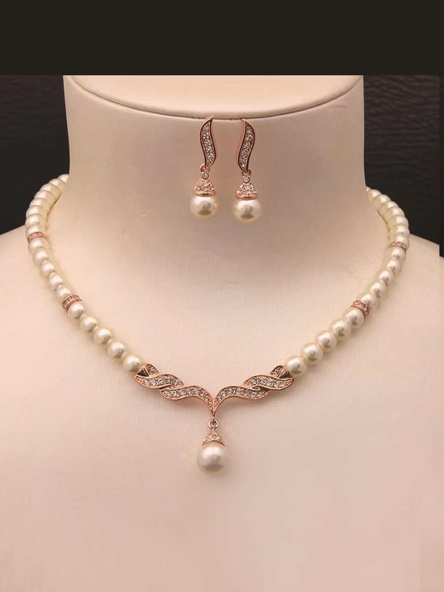 1 套手工串珠玻璃仿珍珠配水钻项链和耳环，1 对耳环和 1 条项链，新娘首饰套装