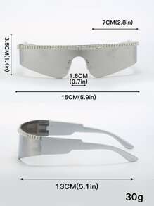 DareSee 1 pieza Gafas de sol de moda de metal pesado con cristales de mujer, estilo vaquera plateada - Perfectas para fiestas, disfraces y regalos, gafas de sol para la calle, accesorios de playa para mujer, gafas de sol básicas y adecuadas para suéter, vaqueros, pantalones de chándal, sudadera, chaqueta, vestido y camisa de manga larga, festivales de música, Y2KFest, vuelta al cole, otoño, Navidad, invierno, regalos de Navidad