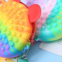 Fashionable Shoulder Bag, Finger-Tip Stress Relief Bag