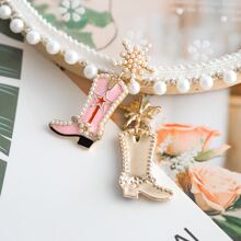 1對西部牛仔風格鑰匙扣造型合金釘珠耳環適合女士 - 粉色 - 查看 2