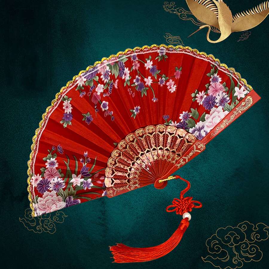 1入組刺繡和傳統結裝飾折疊扇吊飾，紅金邊緣古董風格