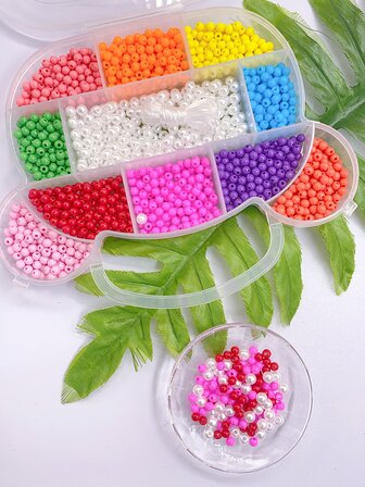 一盒新款11格彩色混色珠可用於珠寶製作