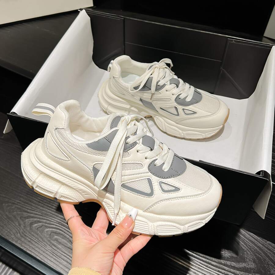 女式透氣網布厚底運動鞋，2023 時尚運動鞋，百搭加高厚底休閒鞋 - 米色 - 查看 1