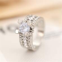 Fashion Delicate Zirconia Wedding Rings Luxury Princess Rings Gorgeous Jewelry Engagement Date Gifts For Women