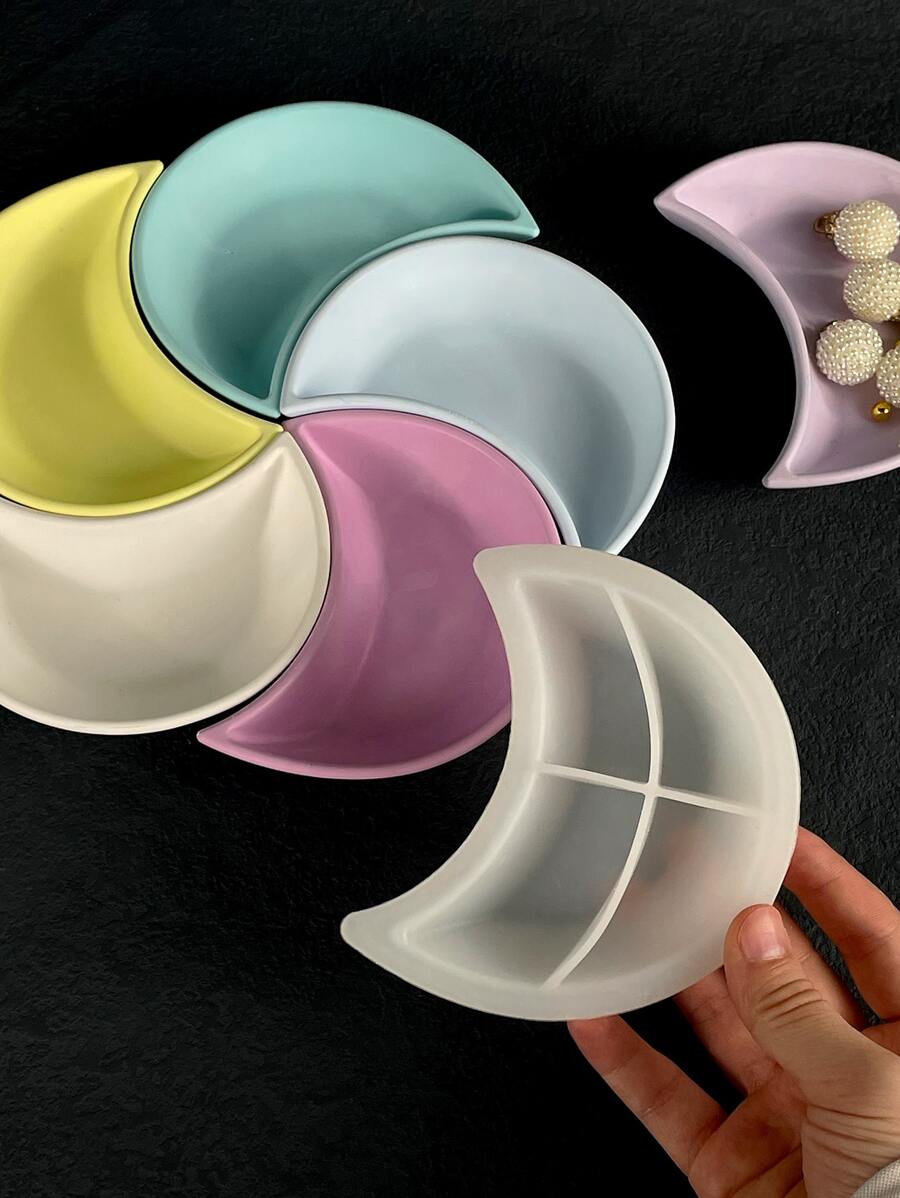 1 Moon Dish Silicone Mold Storage Tray Drip Glue Plaster Mold - White - View 1