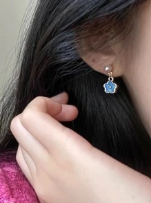 European & American Personalized Fashionable New Design Delicate Lady's Floral Dangle Earrings, 1 Pair - Blue - View 2
