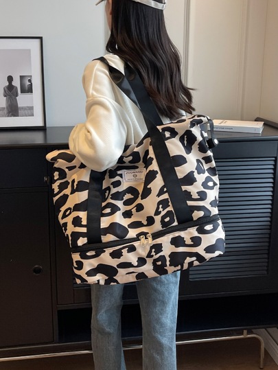 حقيبة سفر مقاومة للماء بطبعة بقرة مع حقيبة تسوق وحقيبة يوجا ذات سعة كبيرة قابلة للطي، حقيبة سفر وحقيبة رياضة للرجال والنساء والأطفال والطلاب، حقيبة سفر وحقيبة أمتعة وحقيبة نهاية الأسبوع وحقيبة مستشفى وحقيبة عودة إلى المدرسة وملحقات المدرسة