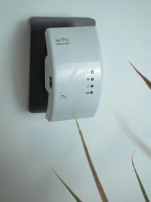 Wireless Routers - White - View 4