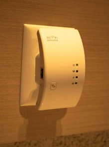 Wireless Routers - White - View 3