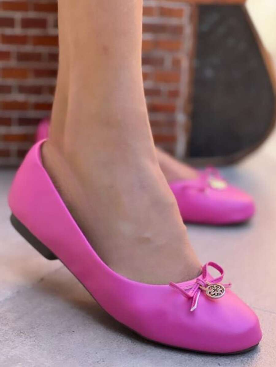 Women Flat Sandals - 玫紅色 - 查看 1