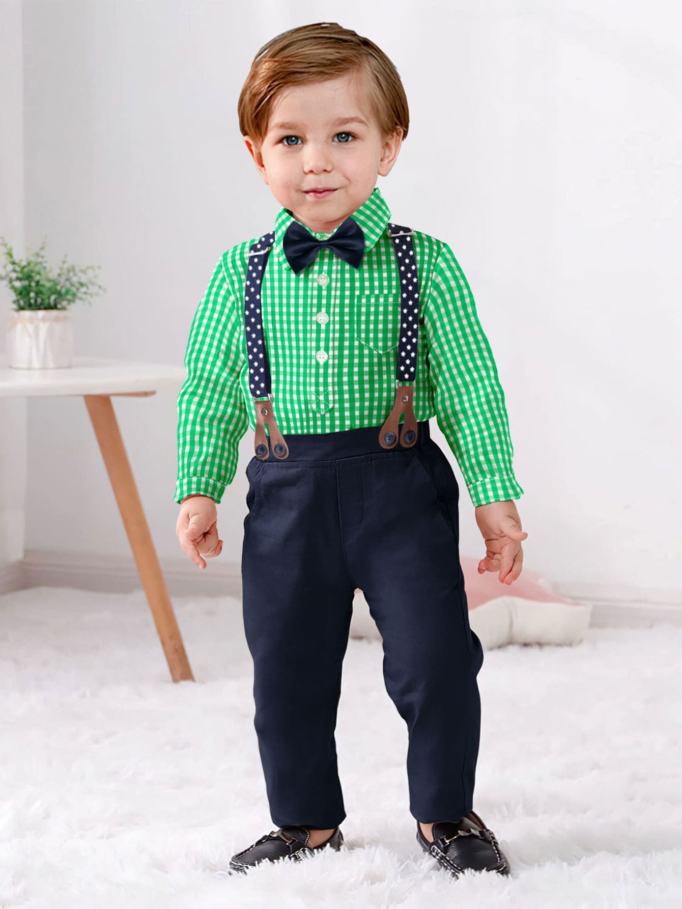 Conjunto de 4 peças: camisa xadrez + calça + suspensórios + gravata borboleta para meninos, roupa formal para apresentação - Menta verde - Ver 1