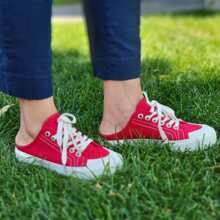 JENN ARDOR Women's Canvas Mules Shoes Backless Fashion Sneakers Slipper Low Top Slip-On Flats Shoes - 紅色 - 查看 3