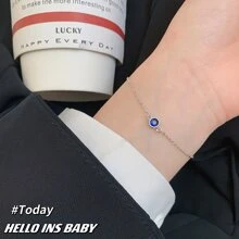 925纯银蓝色串珠手链，女士款，时尚优雅，个性化银饰