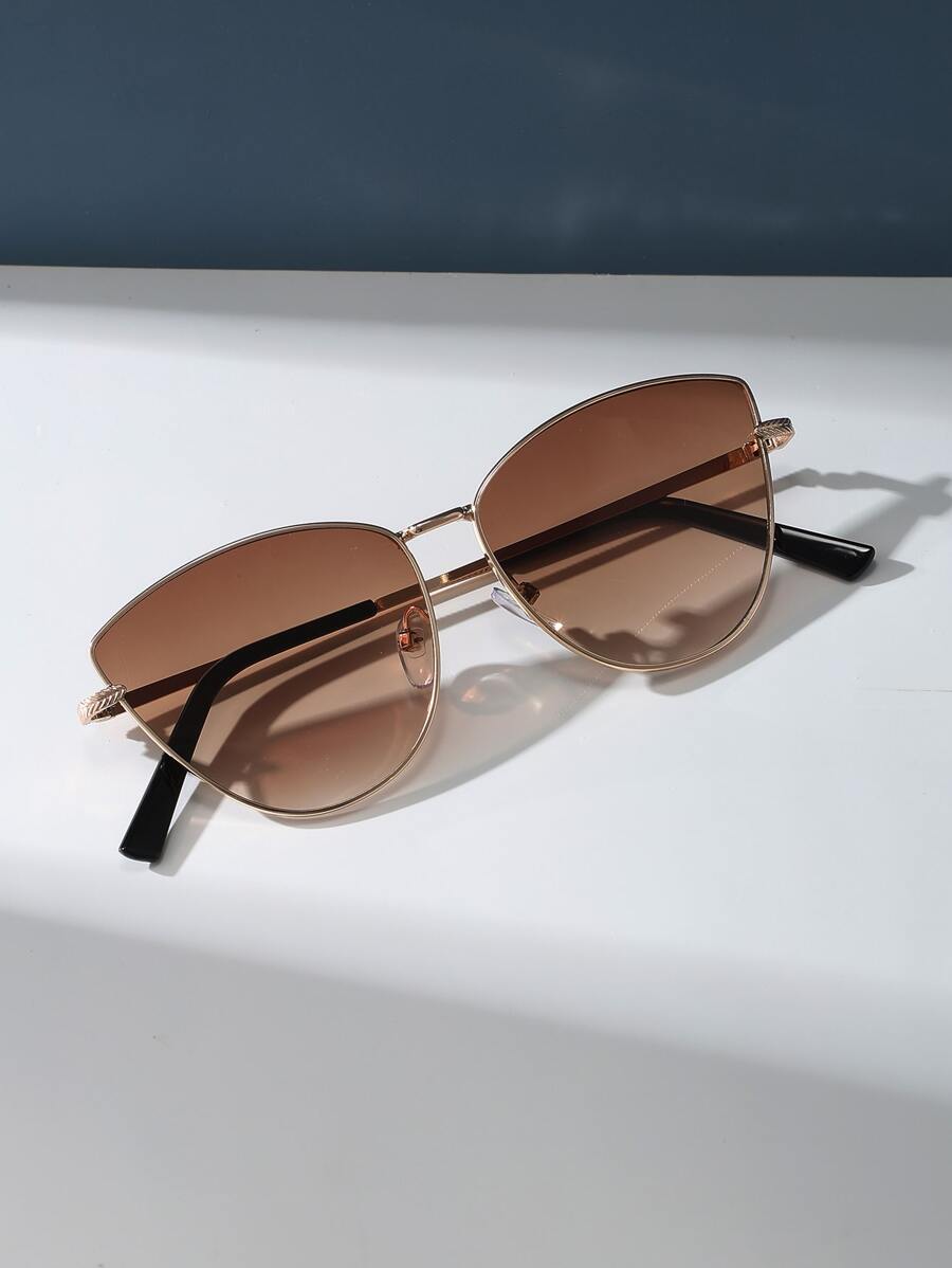 1pc Women's Metal Cat Eye Frame Fashion Glasses Elegant Shades Beach