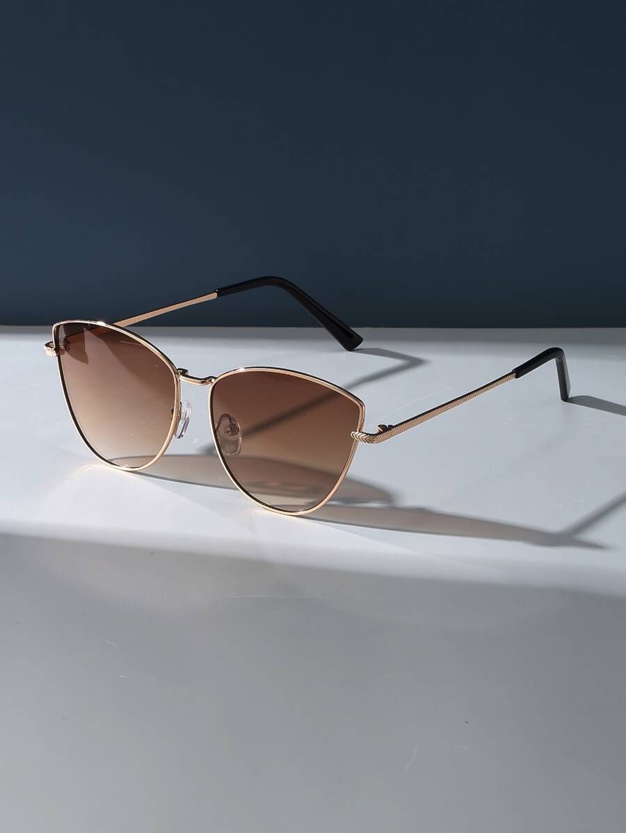 1pc Women's Metal Cat Eye Frame Fashion Glasses Elegant Shades Beach