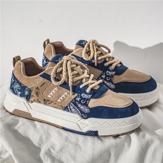 運動板鞋適合男士,渦紋圖案前綁帶運動鞋