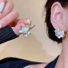 8對/套時尚方晶鋯石裝飾花耳釘和耳墜