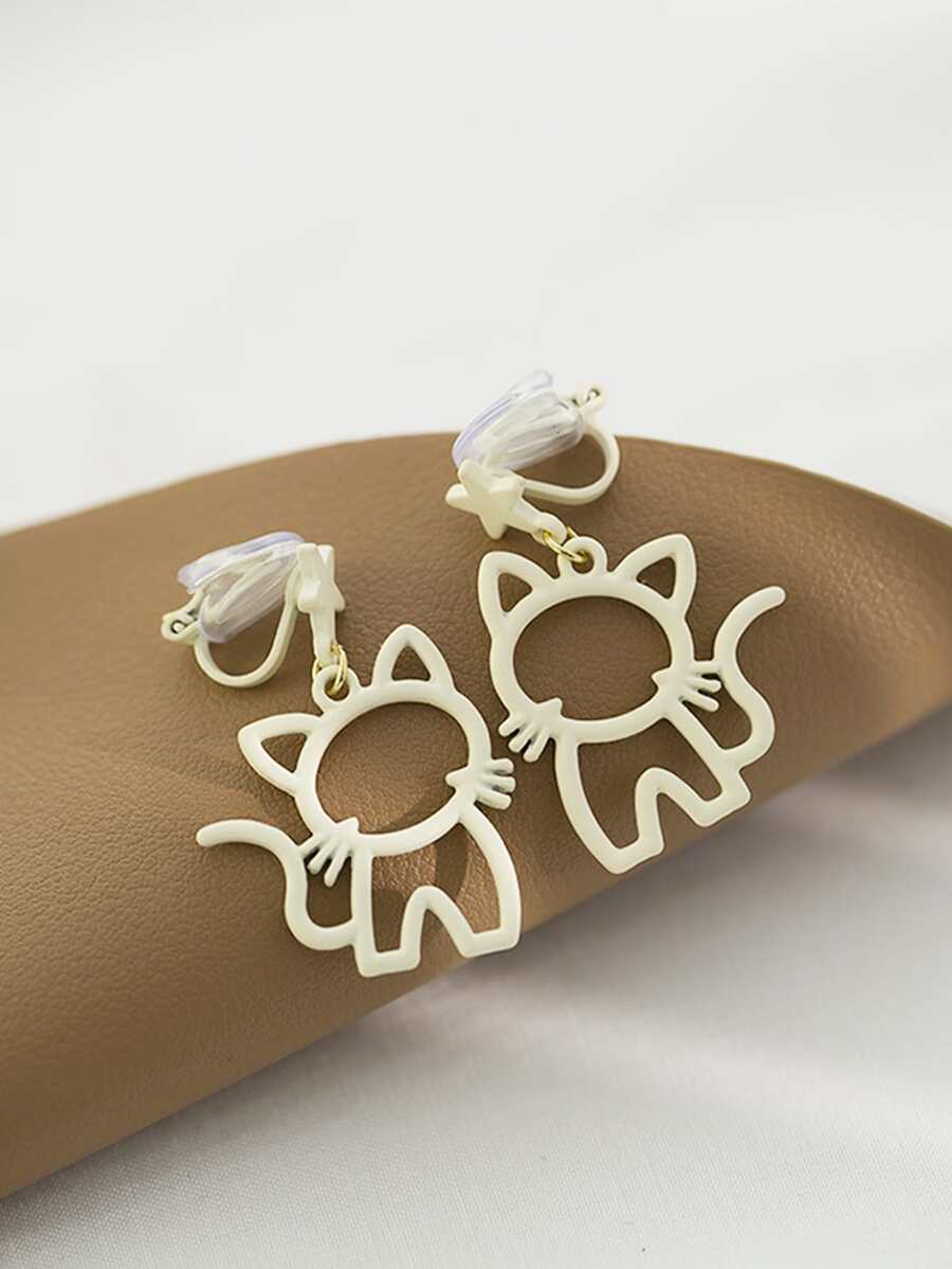 1 Pair Of Beige Cute Cat Ear Earrings, Unique Design, Fashionable And Versatile Ear Clips Suitable For Girls With No Pierced Ears - Beige - View 1