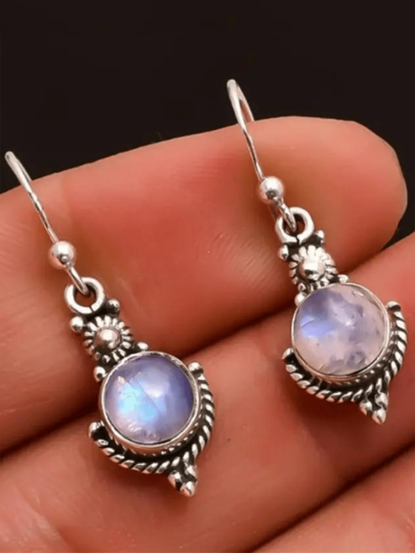 1pair Vintage Moonstone Earrings, European And American Style Fashion