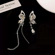 1 đôi Bất đối xứng Loại bướm Bông tai stud Với Tua Và Đồ trang trí Rhinestone - Bạc - Xem 1