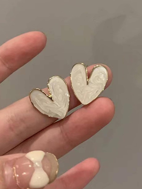 1 par de aretes con diseño de corazón fresco para el Día de San Valentín, Día de la Madre, regalo