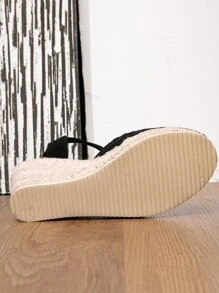 2023彈簧和夏天新款透氣網布波西米亞草編涼鞋適合女士 - 黑色 - 查看 6