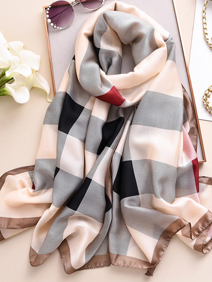 絲滑圍巾/防曬/沙灘罩衫，時尚英倫風格長圍巾