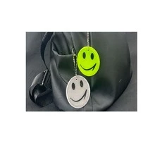 紅色反光微笑臉裝飾鑰匙扣,適用於自行車和小禮物 - 紅色 - 查看 3