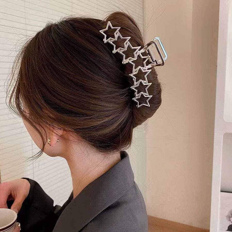 1pc Metallic Minimalist Style Hollowed Out Five-Pointed Star Hair Clip - Silver - View 1