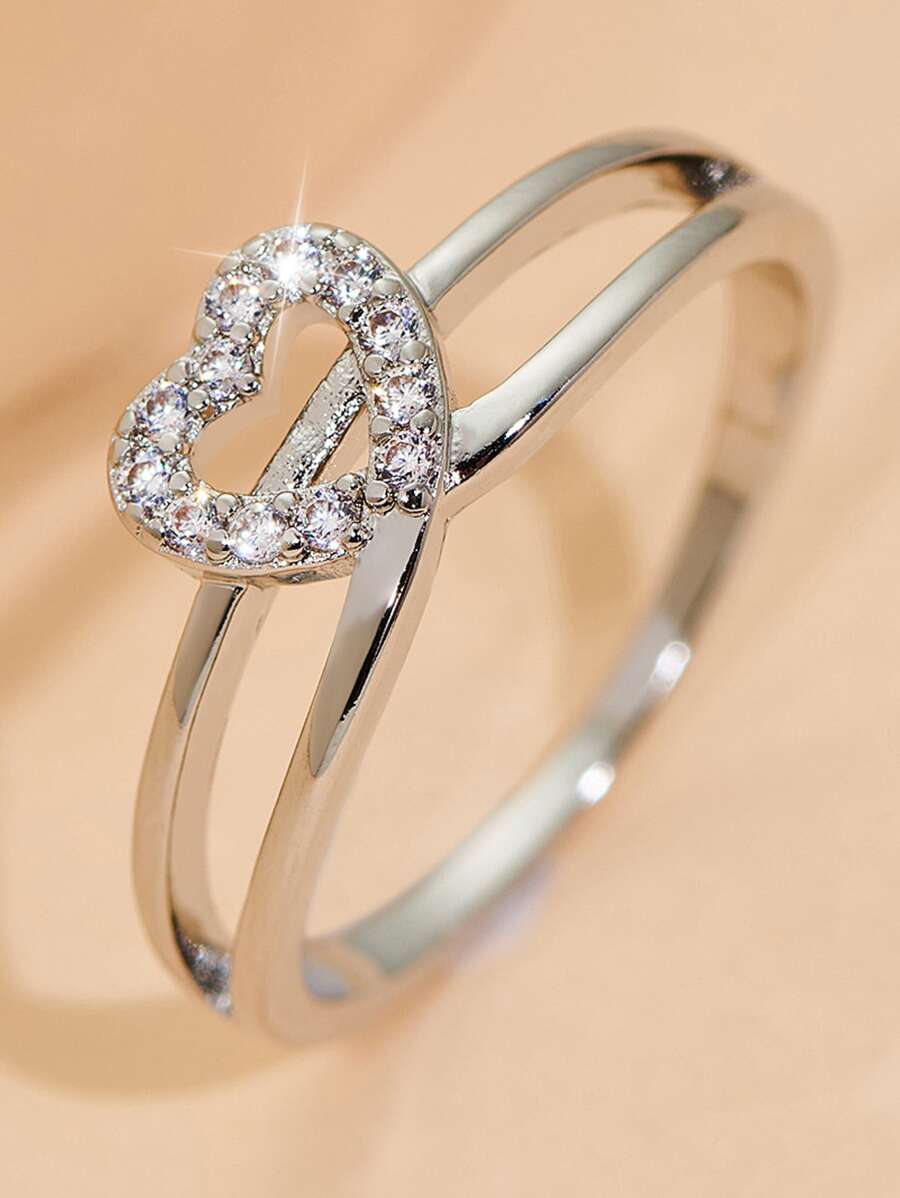 1. Nhẫn hình trái tim rỗng, đơn giản, thời trang, cá nhân hóa, đa năng, đính đá Cubic Zirconia, thích hợp làm quà tặng Ngày Valentine, Ngày của Mẹ, Sinh nhật, Tiệc tùng. - Bạc - Xem 1
