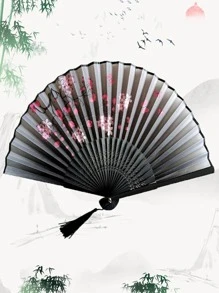 Ventaglio pieghevole in stile cinese con nappa, colore casuale. Anche lo stile delle costole di bambù è casuale. Ventaglio tradizionale cinese per uomini e donne. Adatto per luoghi panoramici, spettacoli di danza e come souvenir. Lo stile delle costole di bambù è casuale I migliori regali