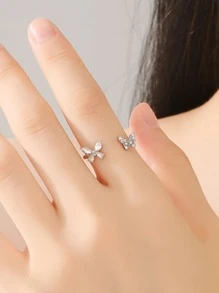 Anillo abierto con diamante de imitación con diseño de mariposa