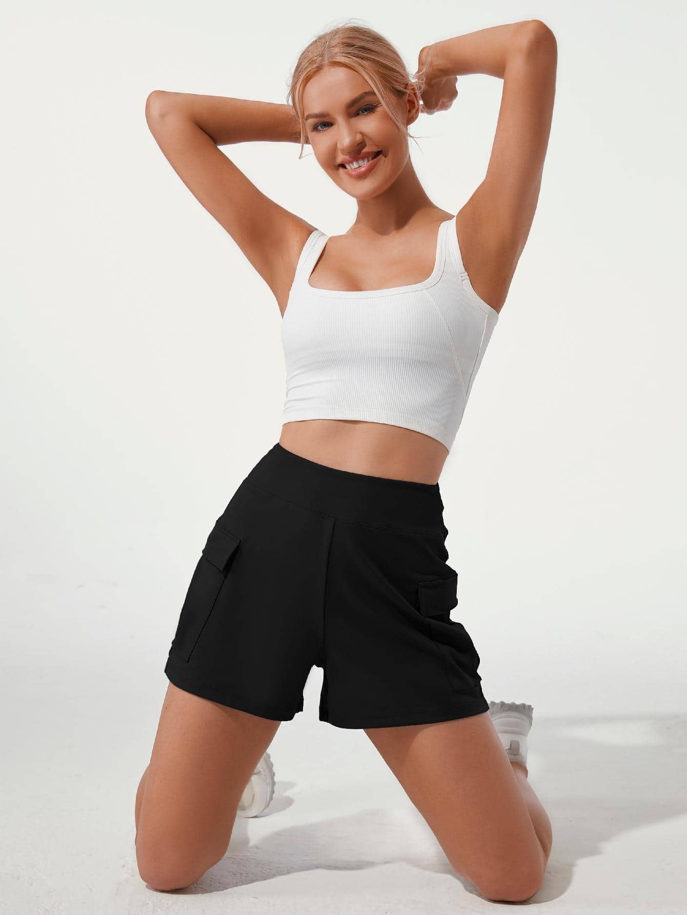 Women's High Waist Utility Pocket Running Shorts For Sports - Black - View 1