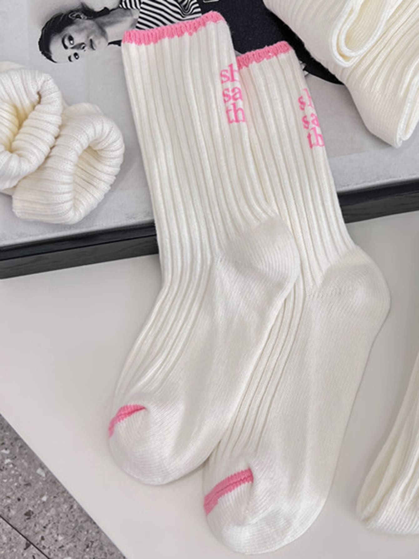 1pair Unisex Mid-calf Socks Double-needle Knitting, Couple's Socks - Pink - View 1