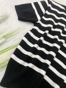 Women Sweaters - 黑與白 - 查看 10