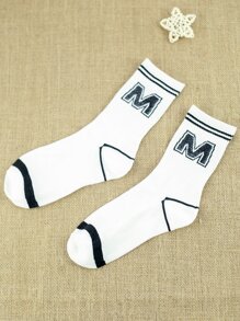 Calcetines de tripulación con estampado de letra - Blanco y Negro - Ver 2