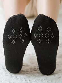 1pair Women's Ice Silk Low Vamp Non-Slip Striped Invisible Boat Socks, Summer