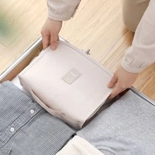 掛式旅行化妝包配鉤便攜折疊化妝品組織器,適用於女性和女孩生日禮物,是旅行郵輪必備品,還可用於沙灘袋,沙灘毛巾收納包,度假必備品,夏季度假旅行家居必備良品 - 卡其色 - 查看 6