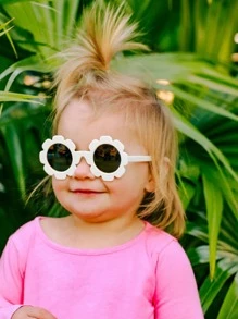 1pc Plastic Party Favor Eyeglasses Decoration, Fashion Sunflower Shaped Random Color Party Glasses For Photo Prop Beach Accessories For Women Glasses Shades Basics Fall Winter Women Outfits Clothes Business Casual Gifts For Summer Beach Vacation, Outdoor, Travel - Multicolor - View 7