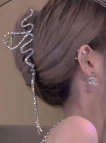 1pc Versatile Stylish Rhinestone Wavy Tassel Hair Claw Clip Party Y2k Summer Hair Clips Hair Jaw Clip Hair Clamps Hair Clutch Hair Catcher Clip, School Stuff, College Fall Winter Hair Accessories For Women For Vacation Outfits Woman - Silver - View 5