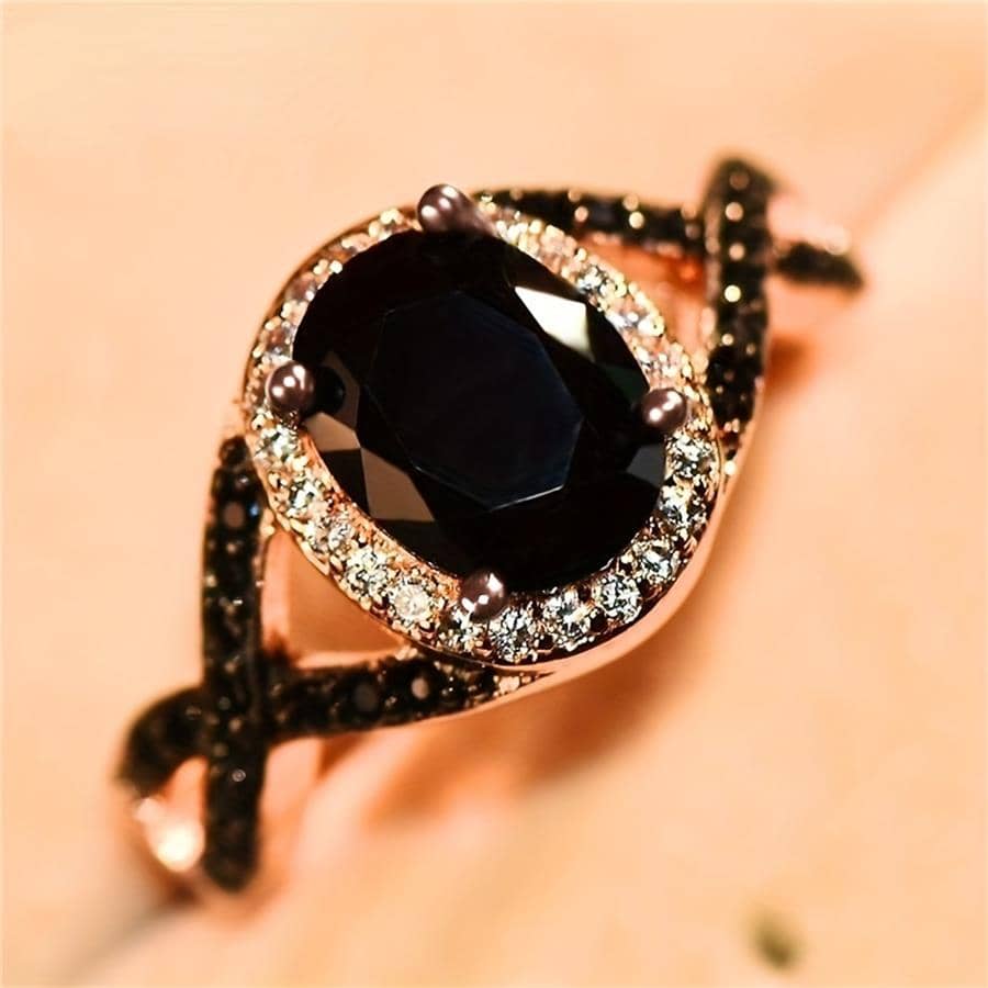 Fashionable Black Cubic Zirconia Decorated Ring