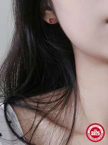 1pair European And American Fashion Simple S925 Sterling Silver Heart Stud Earrings, Red, Versatile And Small Earrings For Women Valentines
