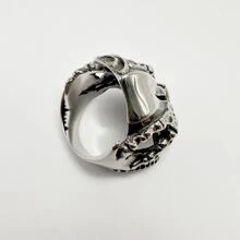 1 buah Cincin Tengkorak Bergaya Personalisasi dari Baja Tahan Karat untuk Pria, Ukuran AS, Hadiah untuk Ayah, Rekan Kerja, Teman - Hitam - View 5