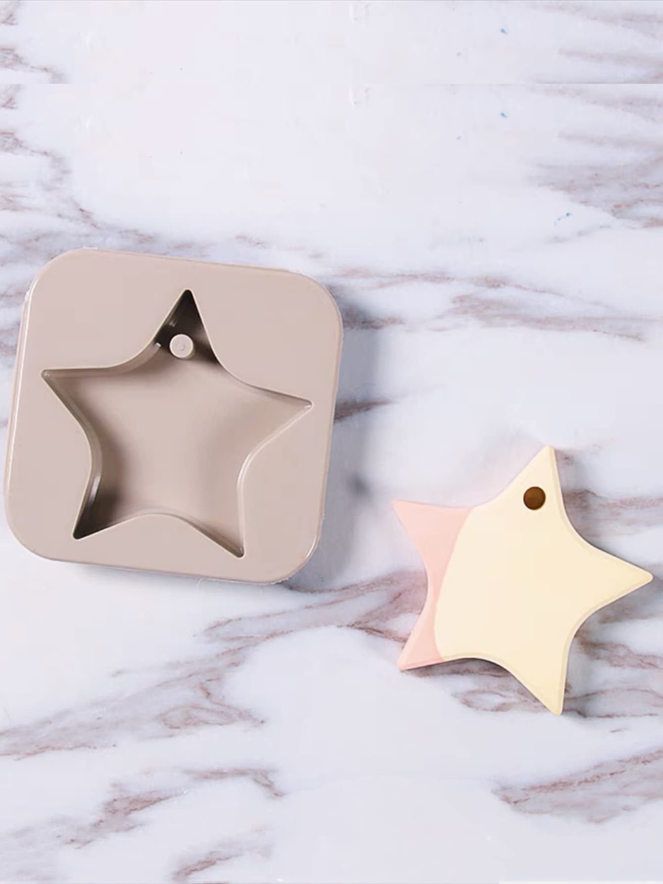 Aromatherapy Tag Mold HandMade Epoxi Resin Heart Round Shape Pendant