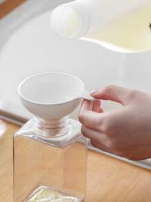 Home Kitchen Funnel Set Canning Funnel Silicone Funnel Food Funnel, Wide Mouth Funnel for Jars Jam Spice Filling Bottles Liquid Oil and Powder - White - View 3