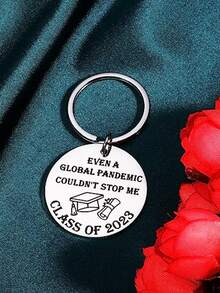 1入組不銹鋼搞笑圓形字母鑰匙圈班級的2023禮物為她禮物 - 銀色 - 查看 2